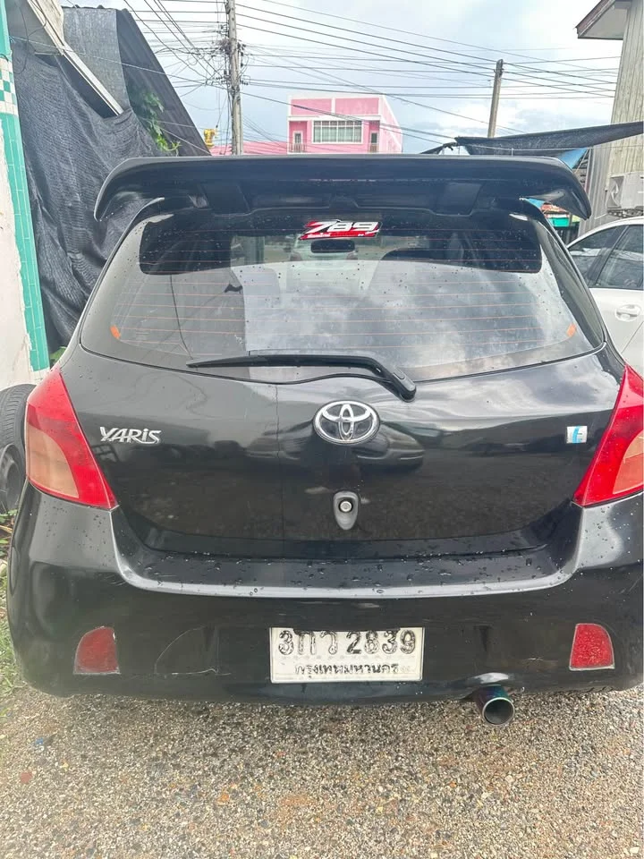 2006 Toyota Yaris II 2