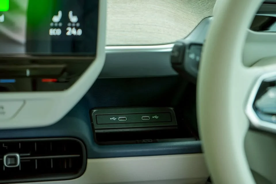 2023 Volkswagen ID. Buzz 3