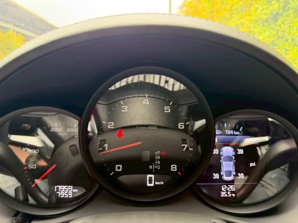 2019 Porsche 718 Boxster and Cayman IV 2