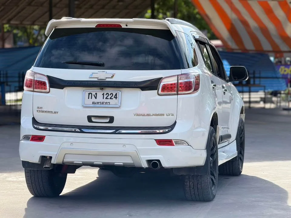 2014 Chevrolet TrailBlazer II 2