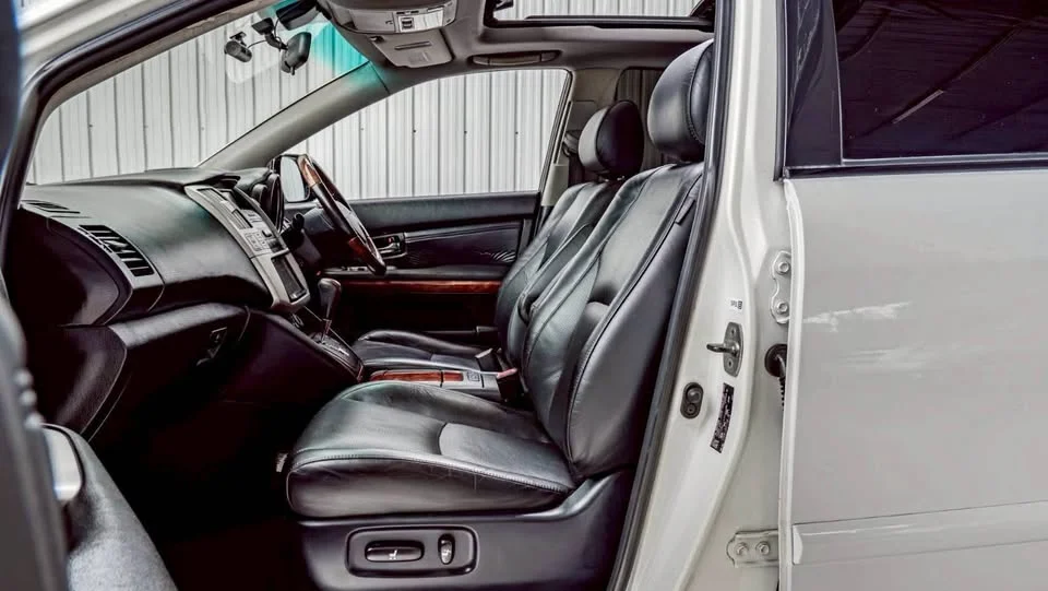 2004 Lexus RX II 3