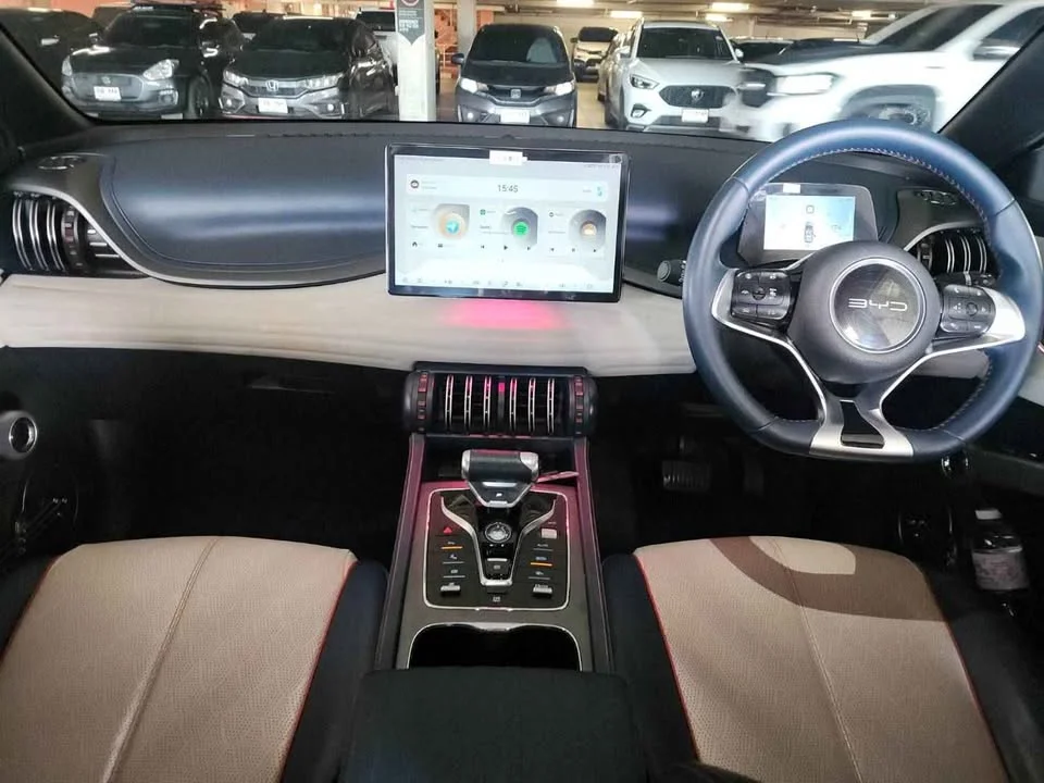 2023 BYD Atto 3 2