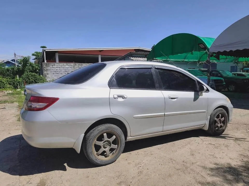2004 Honda City IV 2
