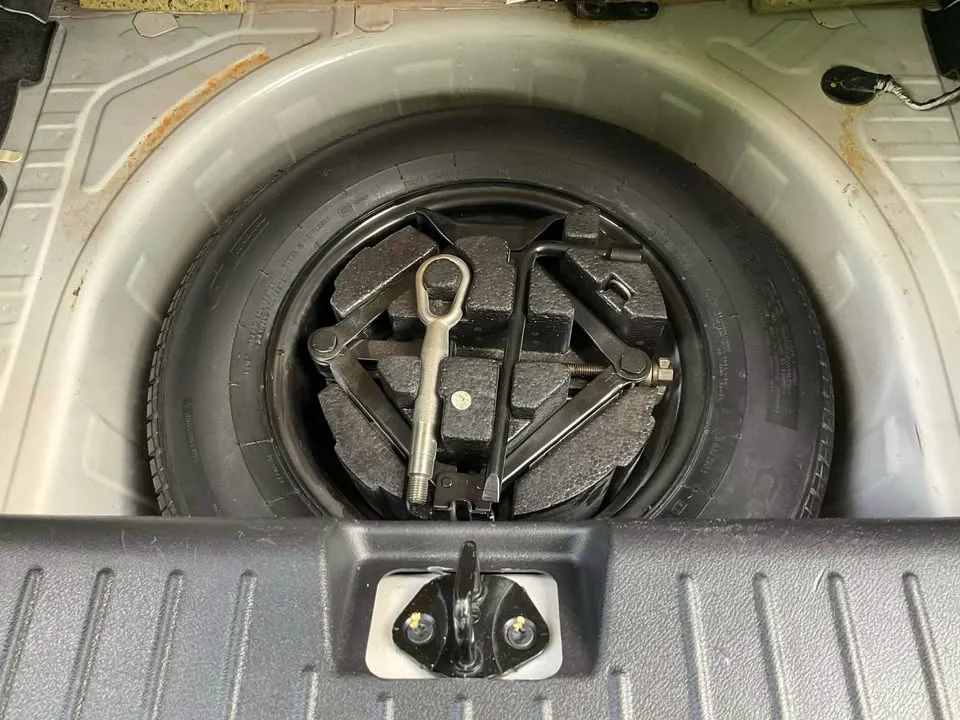 2015 MG 3 II 3