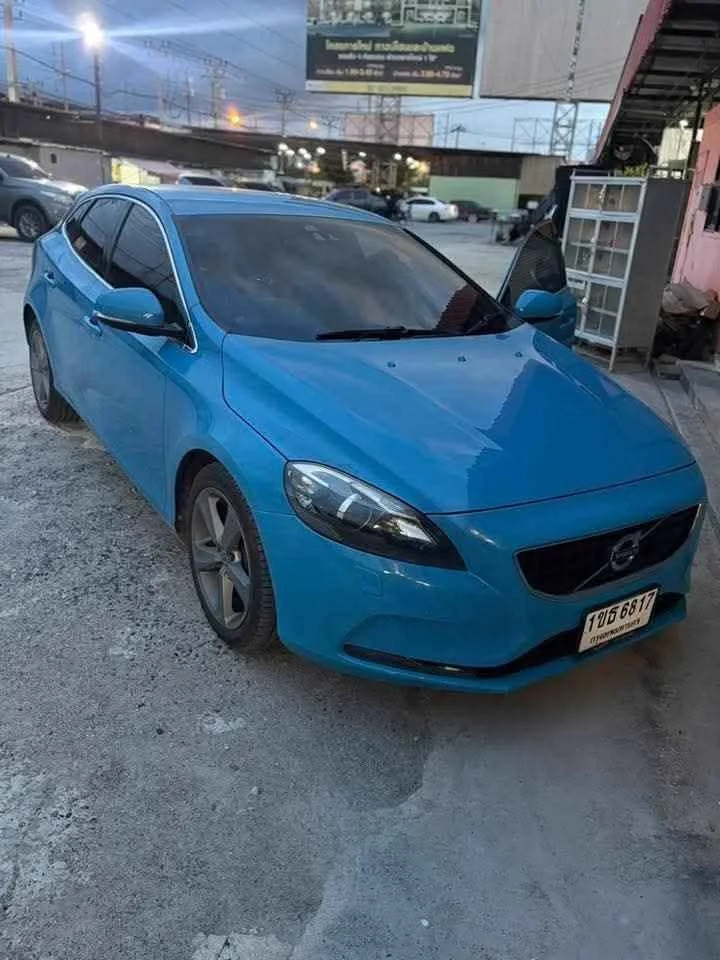 2014 Volvo V40 II 2