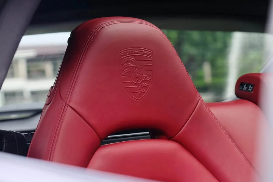 2022 Porsche Panamera II 2