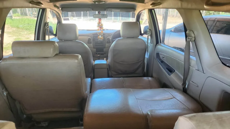 2008 Toyota Innova I 2