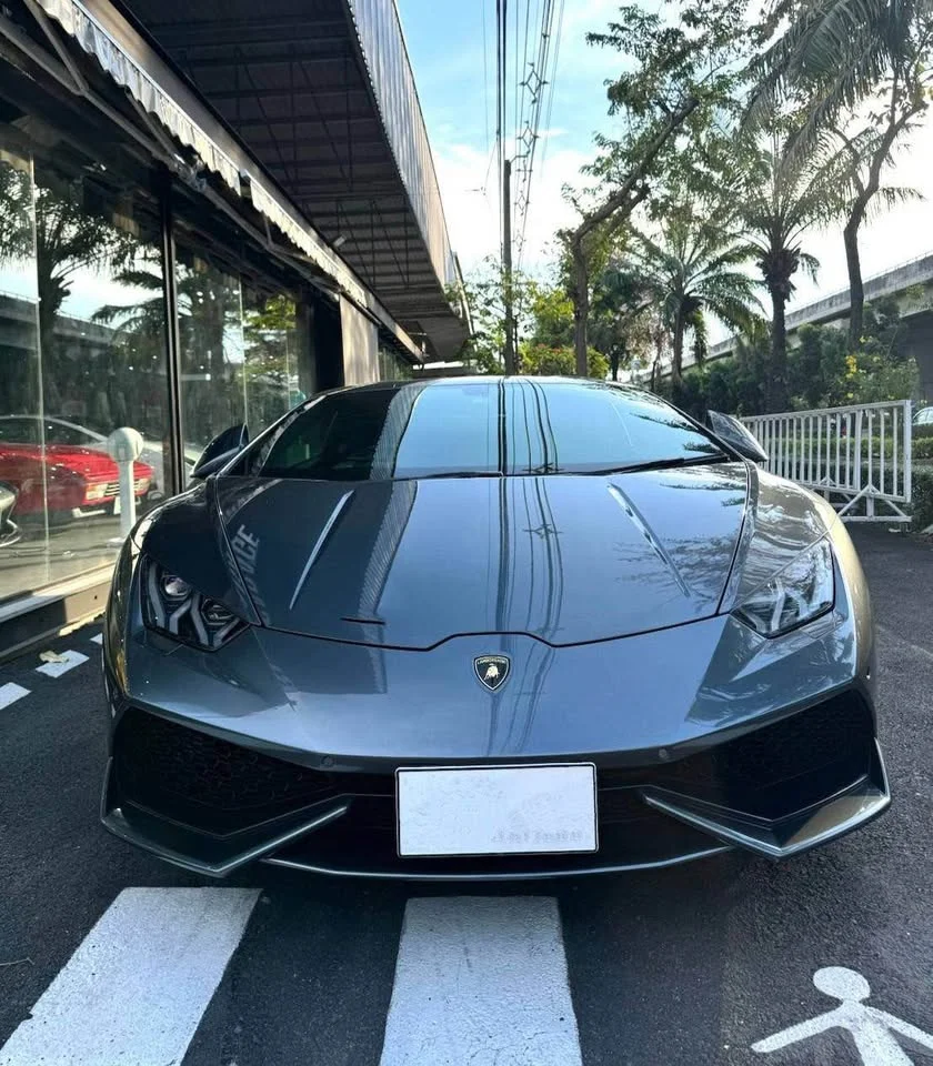 2016 Lamborghini Huracan 2