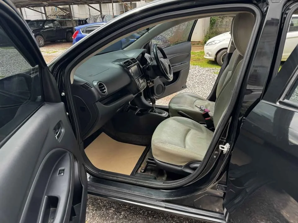 2014 Mitsubishi Attrage VI 3