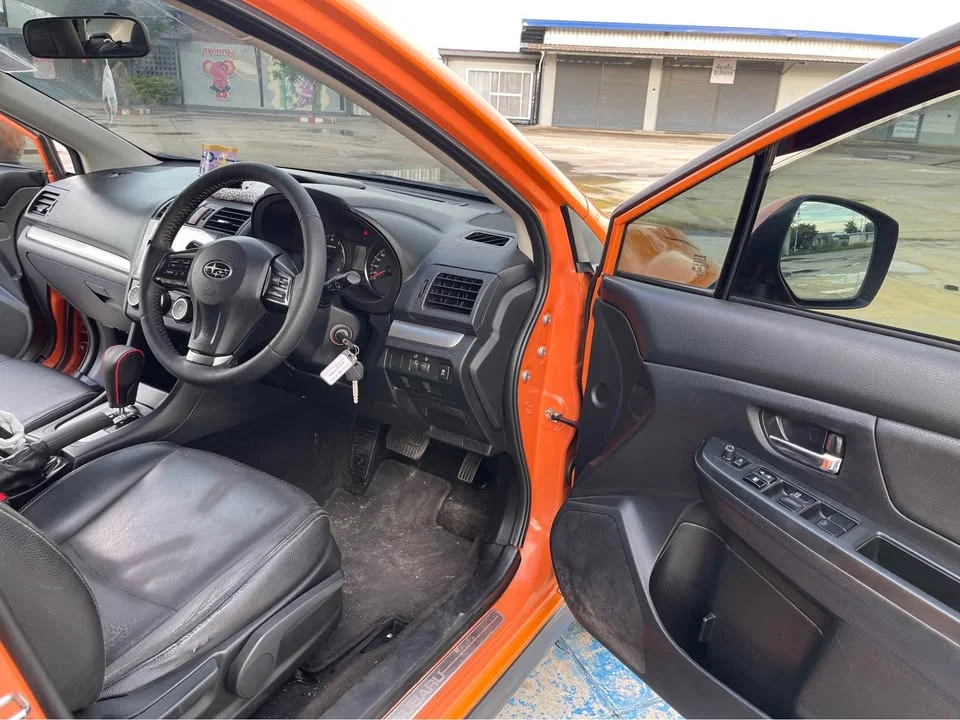 2014 Subaru XV I 2