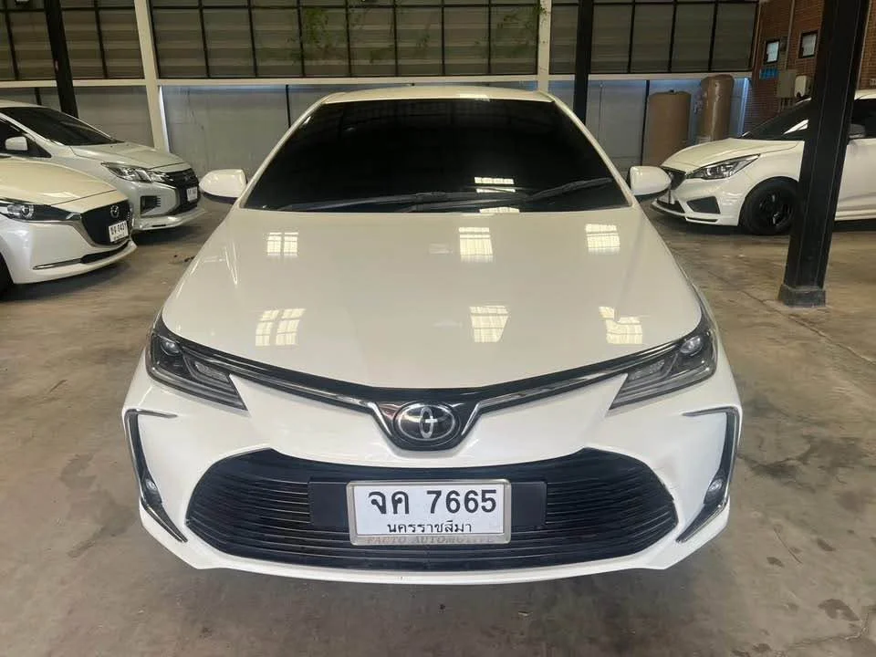 2019 Toyota Corolla Altis XII (E210) 3