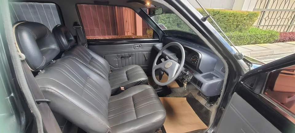 1993 Daihatsu Mira L200 2