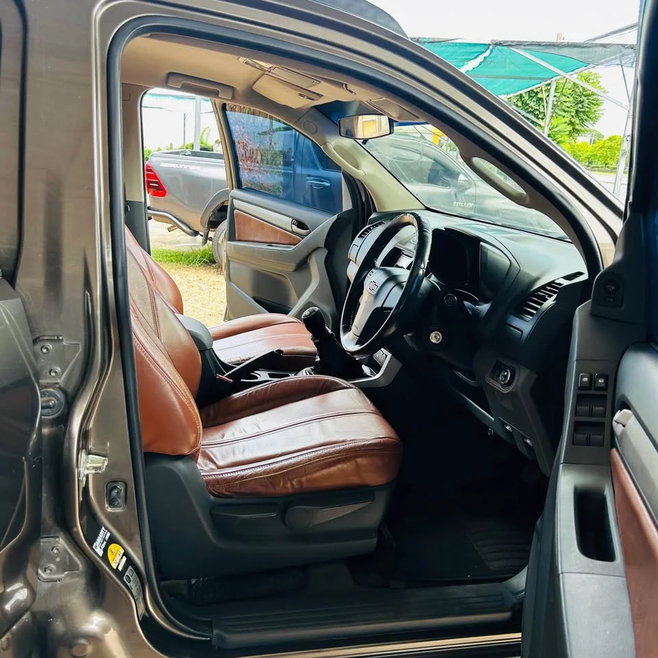 2014 Chevrolet TrailBlazer II 2