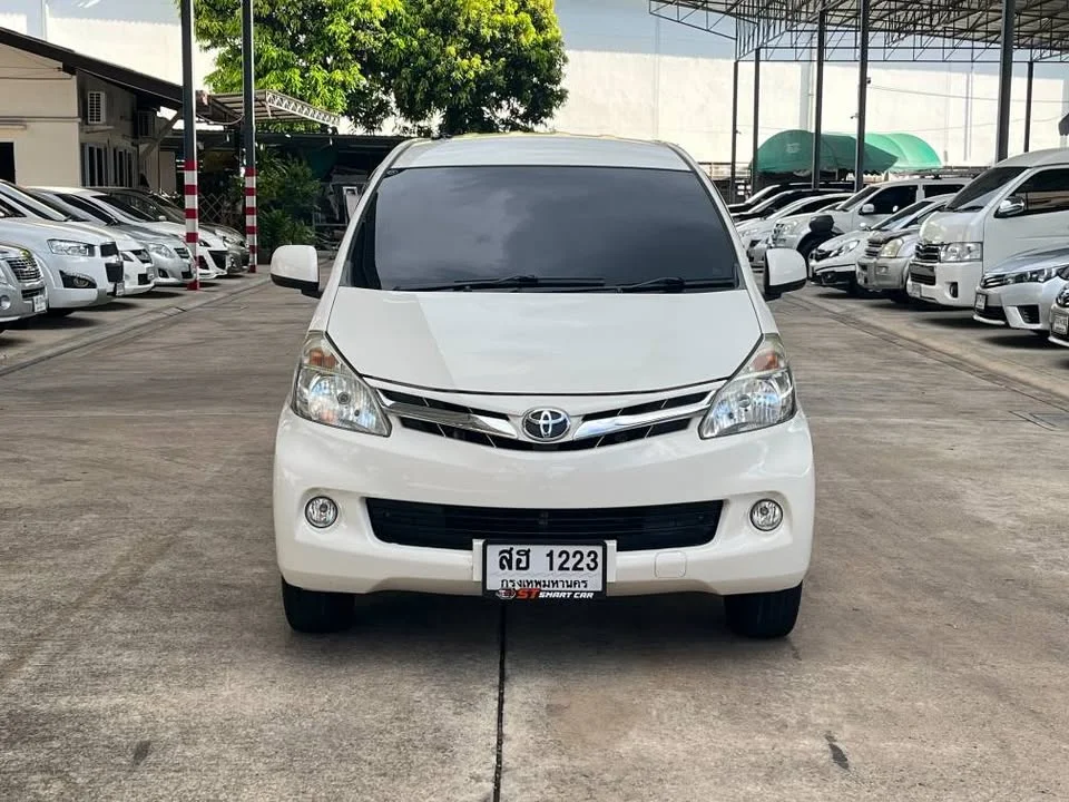2013 Toyota Avanza II 3
