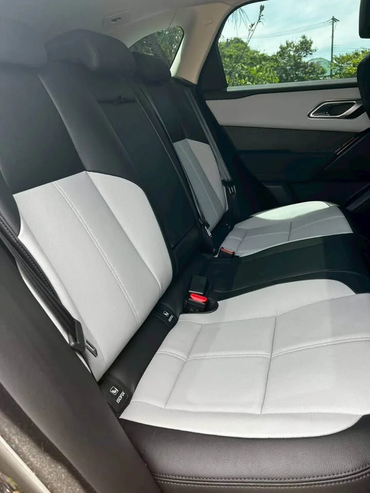 2026 Land Rover Range Rover Velar L560 3