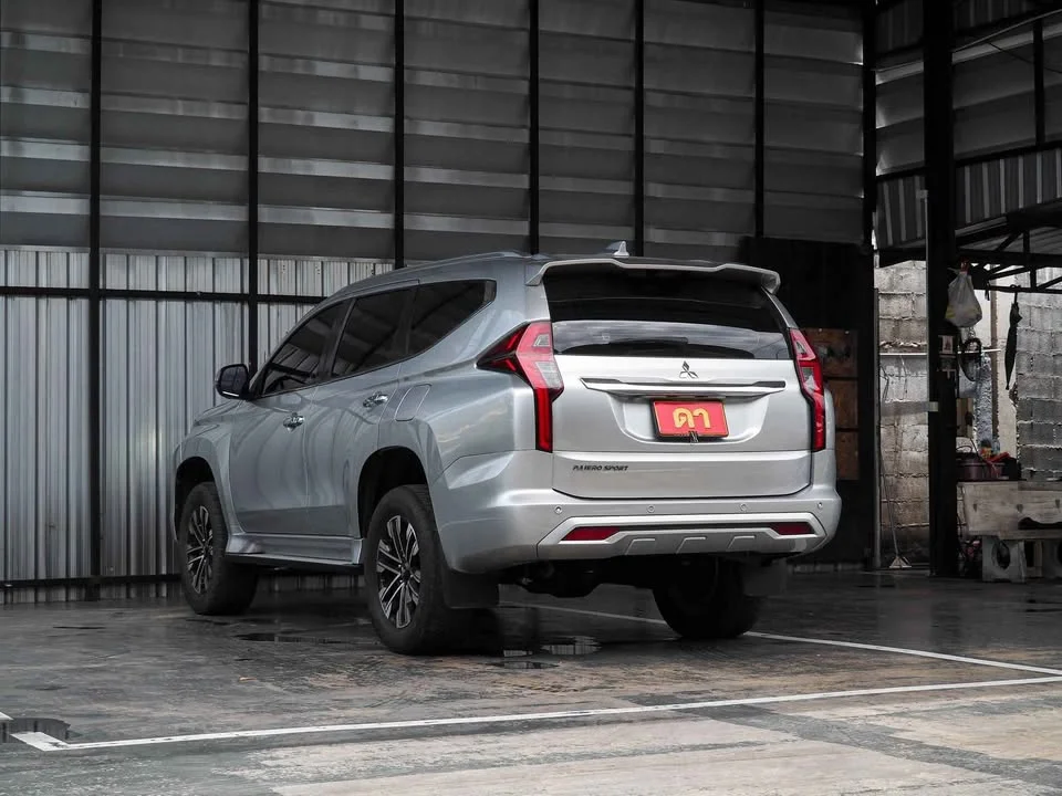 2020 Mitsubishi Pajero Sport III 3
