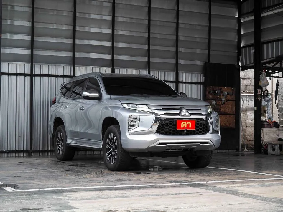 2020 Mitsubishi Pajero Sport III 2