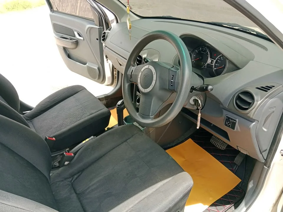 2011 Proton Saga II 3