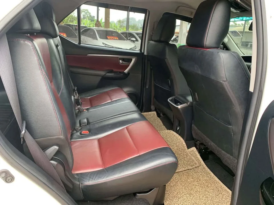 2017 Toyota Fortuner II 3