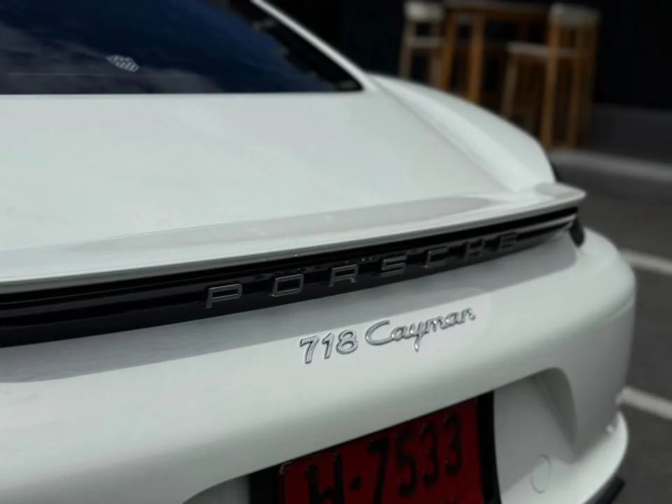 2017 Porsche 718 Boxster and Cayman IV 2