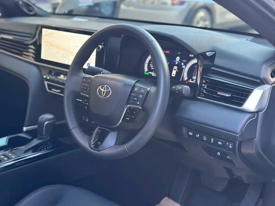 2024 Toyota Camry VIII (XV70) 3
