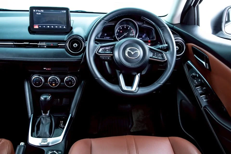 2022 Mazda 2 III 3