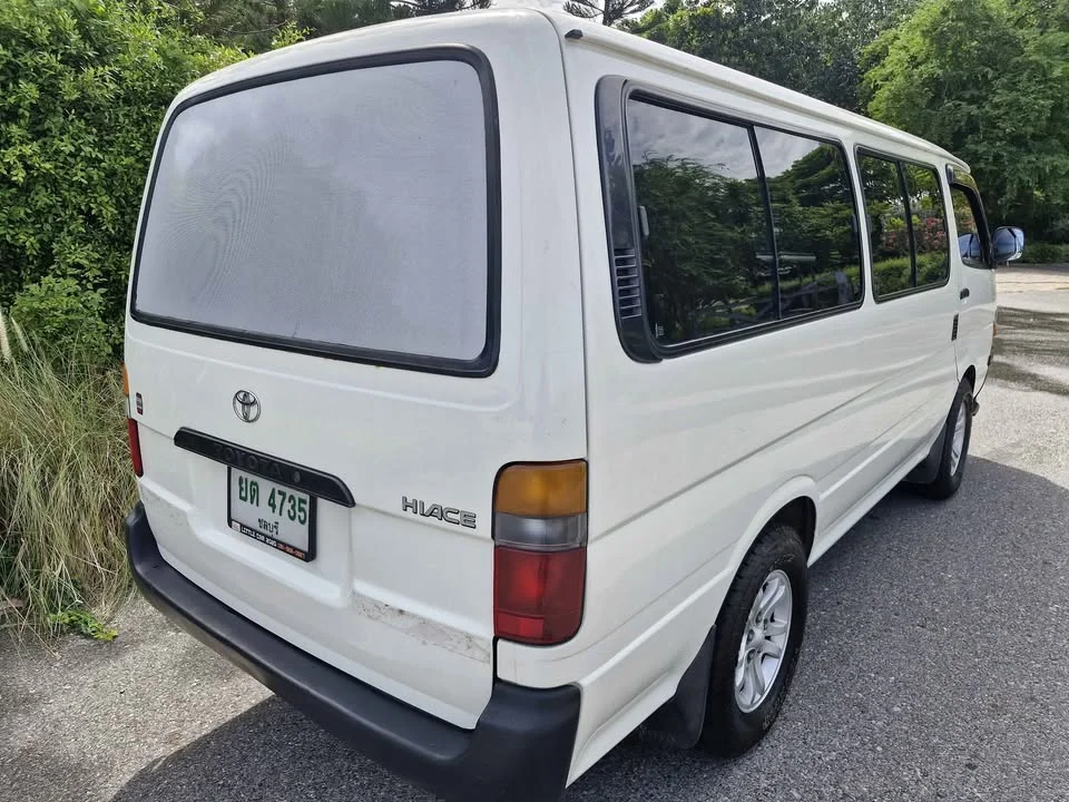 2001 Toyota Commuter IV (H100) 3
