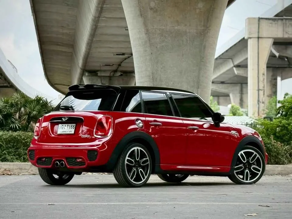 2018 Mini Hatch  III 3