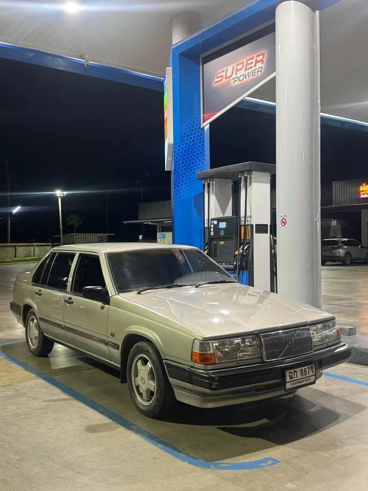 1991 Volvo 900 Series 3
