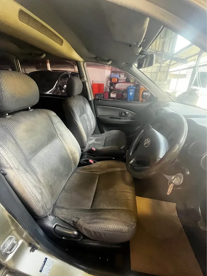 2004 Toyota Avanza I 3
