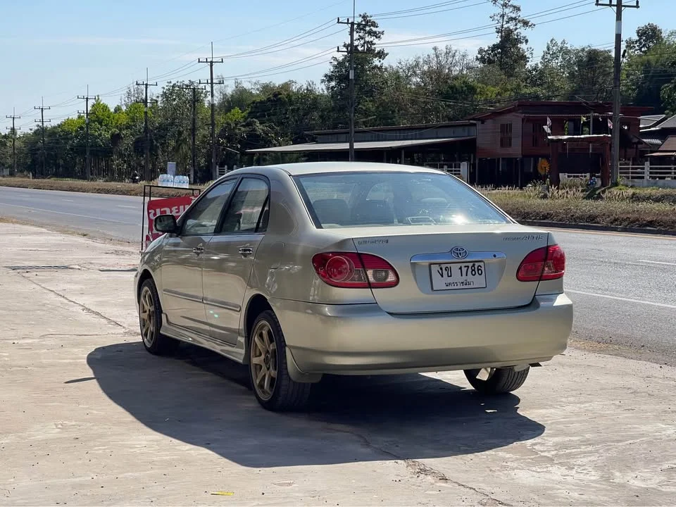 2004 Toyota Corolla Altis IX (E120) 3