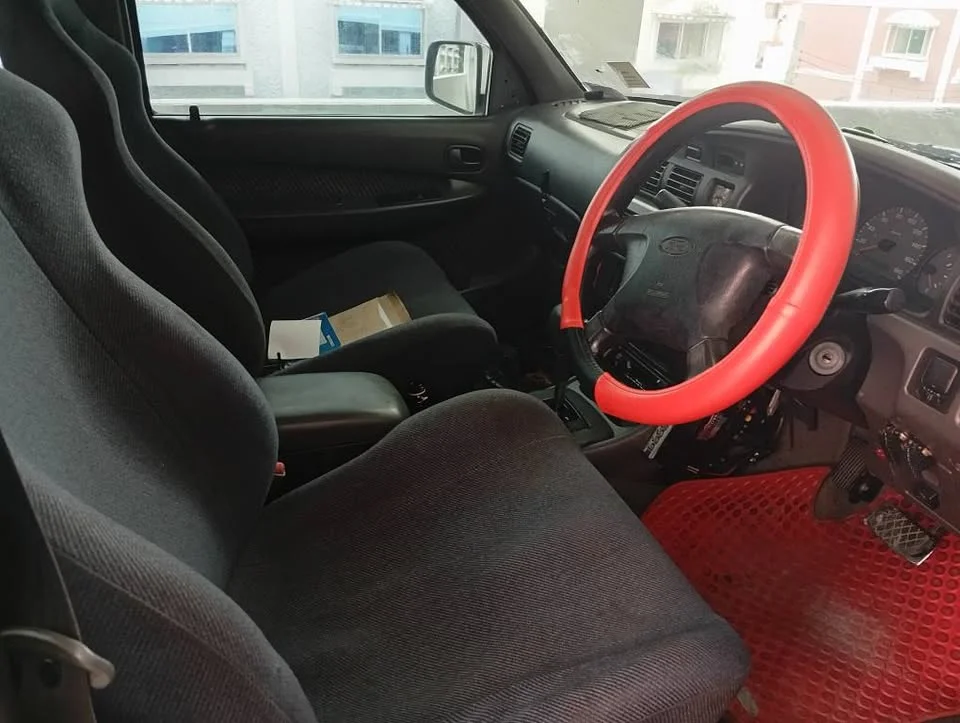 2003 Mazda 2500 Fighter V 3