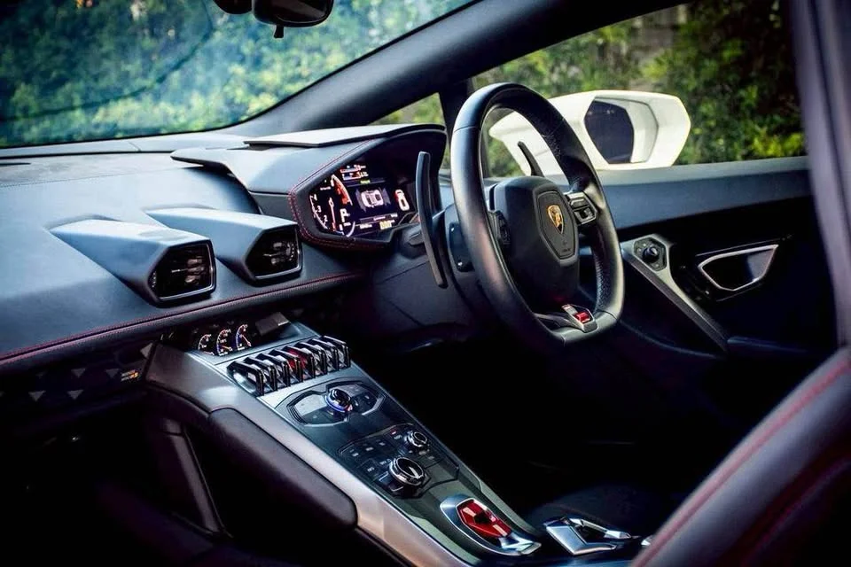 2017 Lamborghini Huracan 3