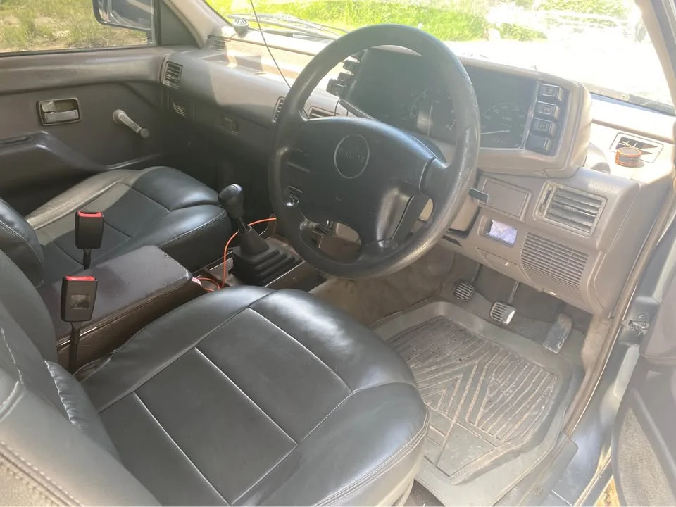 1992 Isuzu TFR III 3