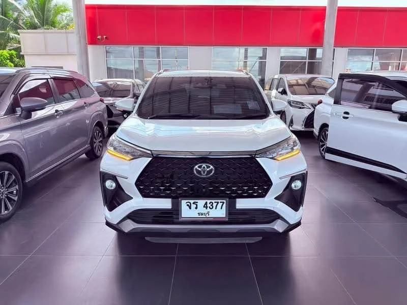 2023 Toyota Veloz III 3