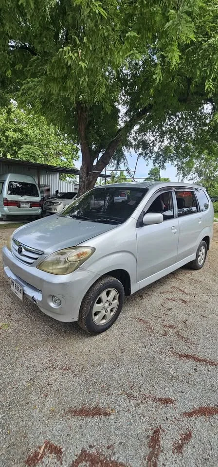 2004 Toyota Avanza I 2