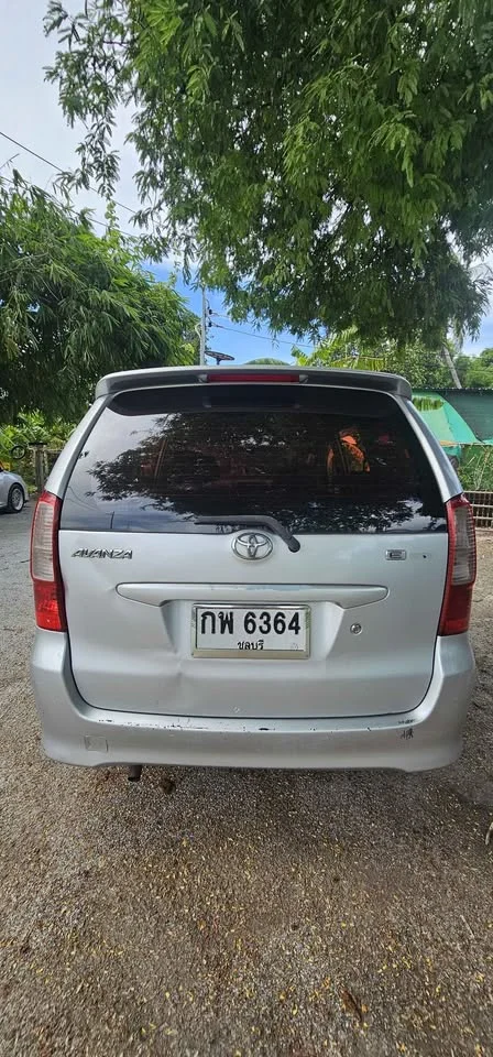 2004 Toyota Avanza I 3