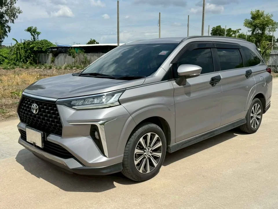 2022 Toyota Veloz III 3