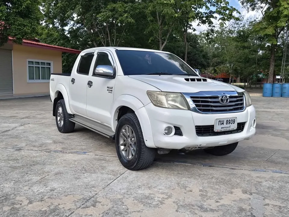 2012 Toyota Hilux VII 3