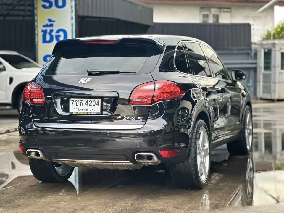 2011 Porsche Cayenne II 2