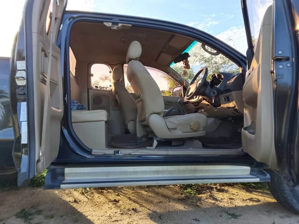 2012 Toyota Hilux VII 2