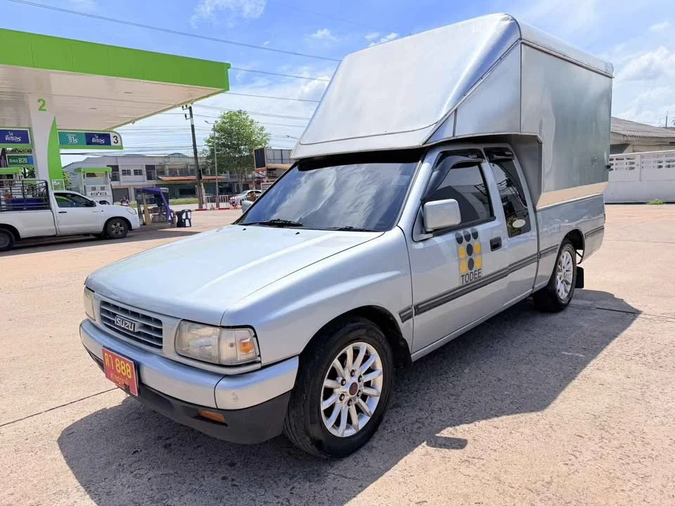 2539 Isuzu TFR III 2