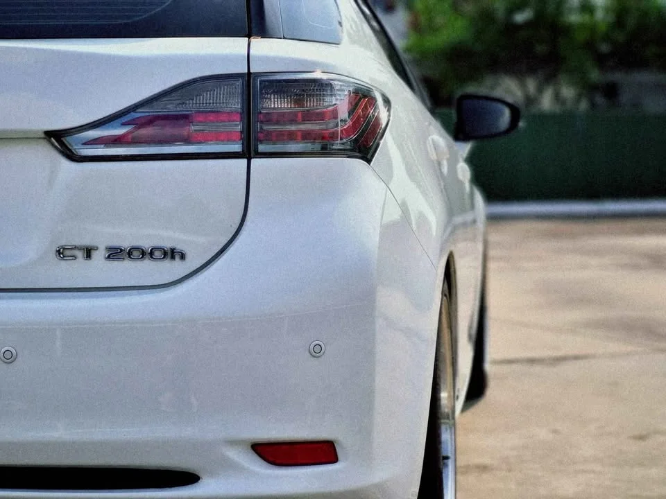 2011 Lexus CT A10 2