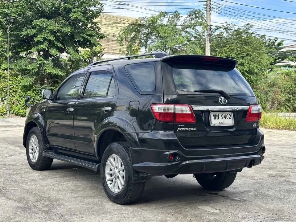 2008 Toyota Fortuner I 3
