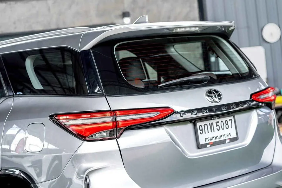 2020 Toyota Fortuner II 2