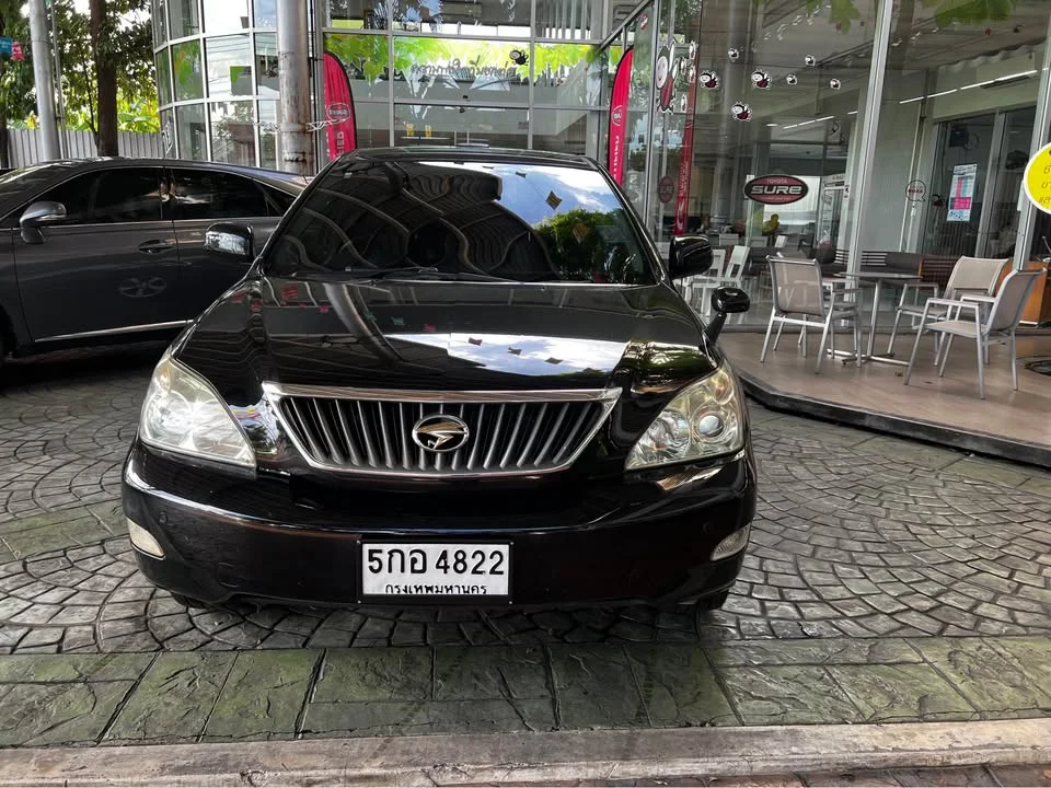 2006 Toyota Harrier II 2