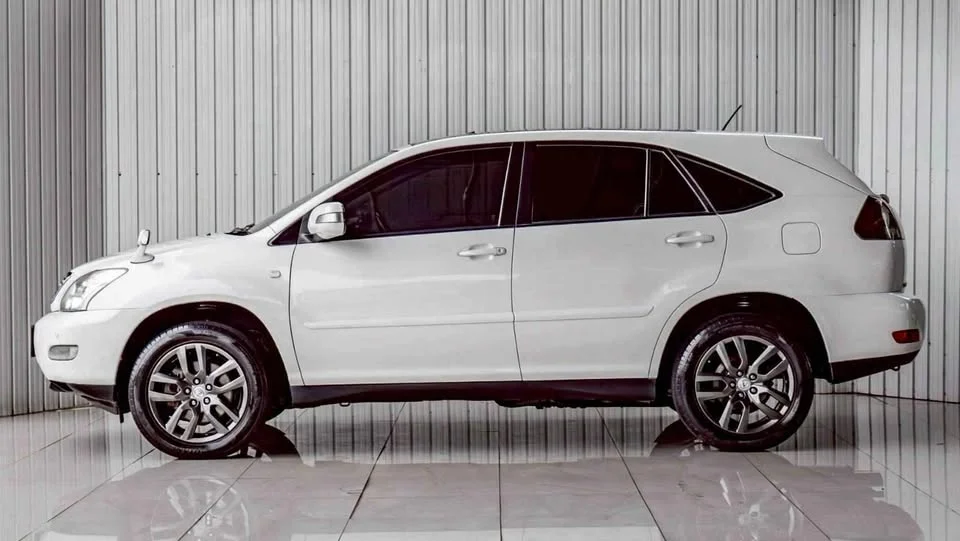 2004 Lexus RX II 3