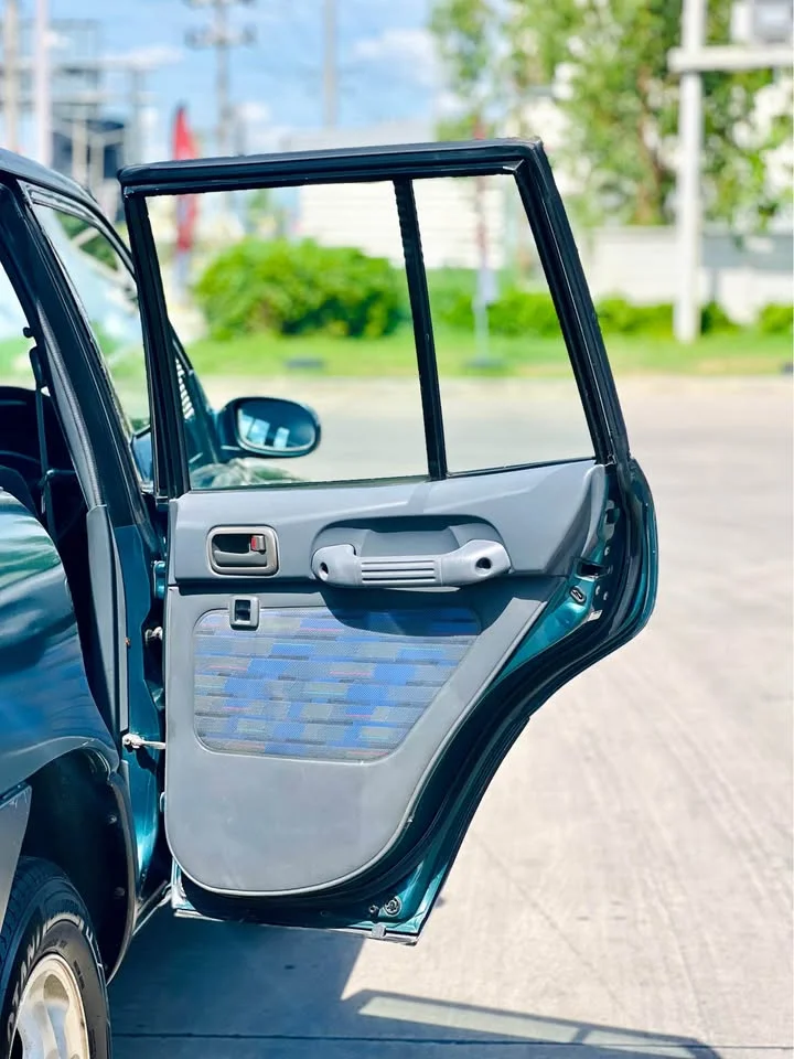 1998 Toyota RAV4 I 3
