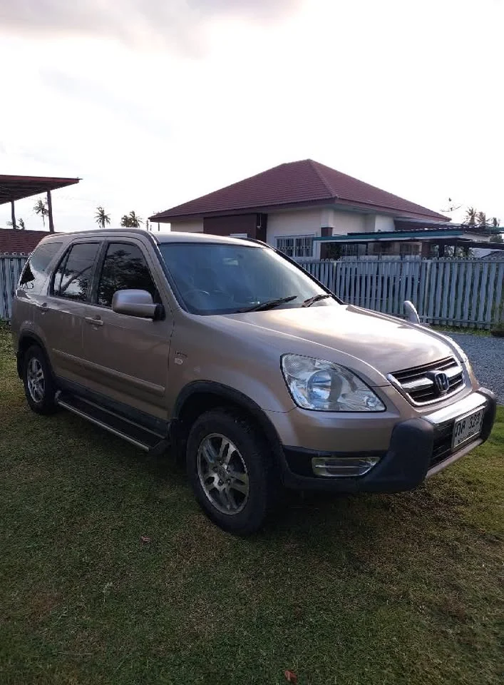 2003 Honda CR-V II 3