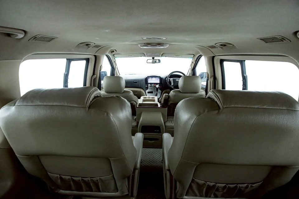 2010 Hyundai H-1 II 3
